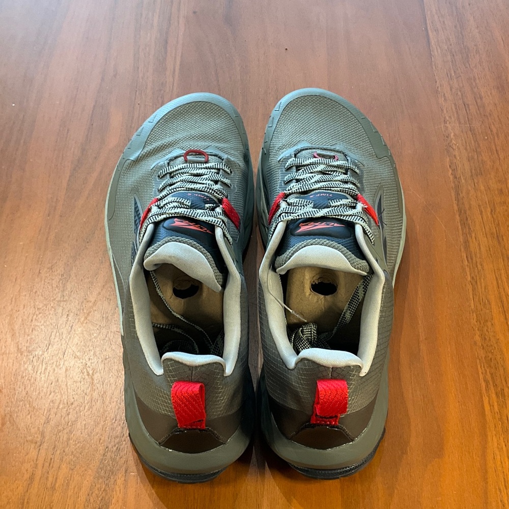 Timp 5 GTX Gray and Red Trail Running Shoes - Picture 3 of 4